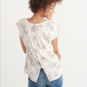 Floral woven top
